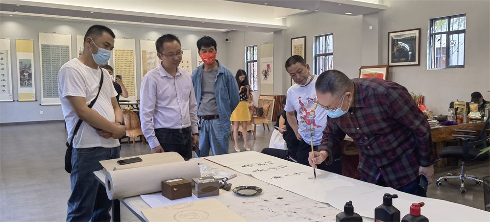 翰墨丹青繪威楚，青春風華映滇中——記“威楚風”楚雄第六屆青年書畫作品聯(lián)展